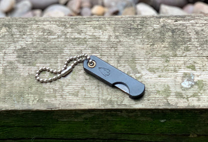 Wazoo Survival Gear - Mini Ceramic Folding Knife